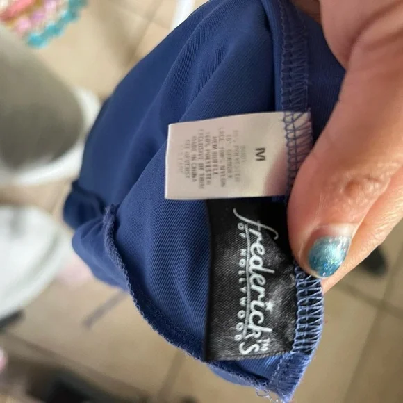 blue lace slip 🫐 - Picture 5 of 6